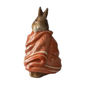 Beatrix Potter’s Beswick Potter “Poorly Peter Rabbit” England Figurine